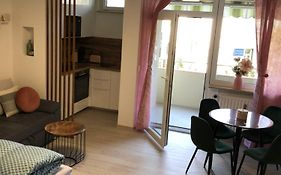 Lilis Apartment Mit Balkon